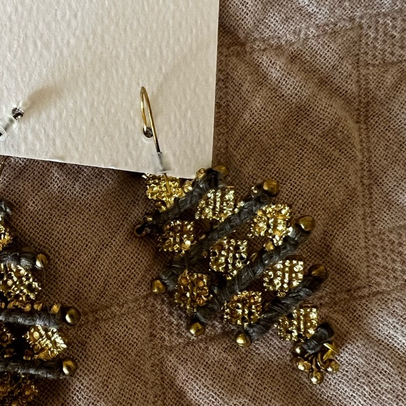 Taupe thread and Brass Chandelier Earrings by Ink and Alloy - Picture 4 of 4